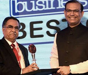श्री एस॰ वरदराजन, अध्यक्ष एवं प्रबंध निदेशक, बीपीसीएल ने बिजनेस टुडे सर्वश्रेष्ठ सीईओ पुरस्कार प्राप